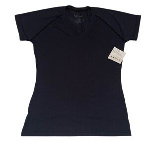 NWT Pur Thread Women’s Antimicrobial V-Neck T-Shirt Size Small Black
